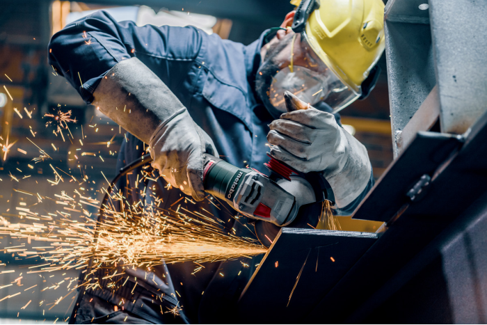 Купити Кутова шліфувальна машина Metabo WEBA 20-150 Quick BL (600664000). Офіційний магазин Metabo, фірмова гарантія з доставкою по Украіні