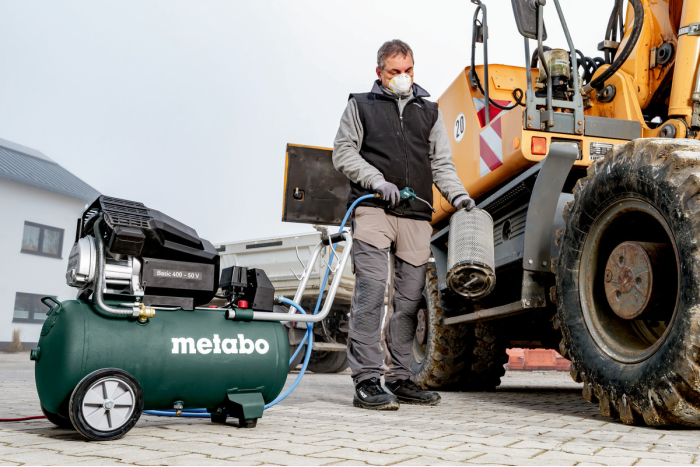 Купити Компресор Metabo Basic 400-50 V (601526000). Офіційний магазин Metabo, фірмова гарантія з доставкою по Украіні